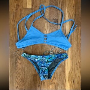 Jolyn Bikini Set size small